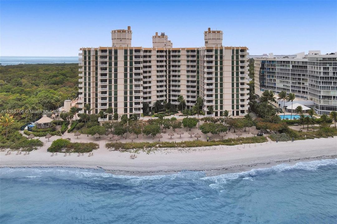 Recently Sold: $1,475,000 (2 beds, 2 baths, 1782 Square Feet)