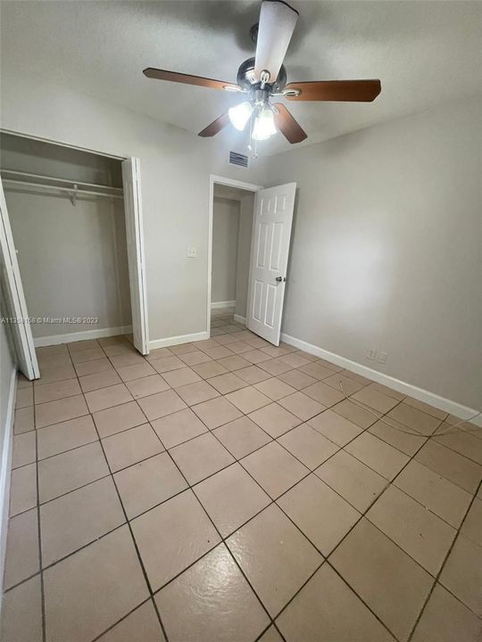 Recently Rented: $2,500 (3 beds, 2 baths, 2554 Square Feet)