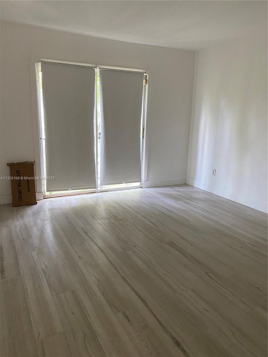 Recently Rented: $2,150 (2 beds, 1 baths, 1110 Square Feet)