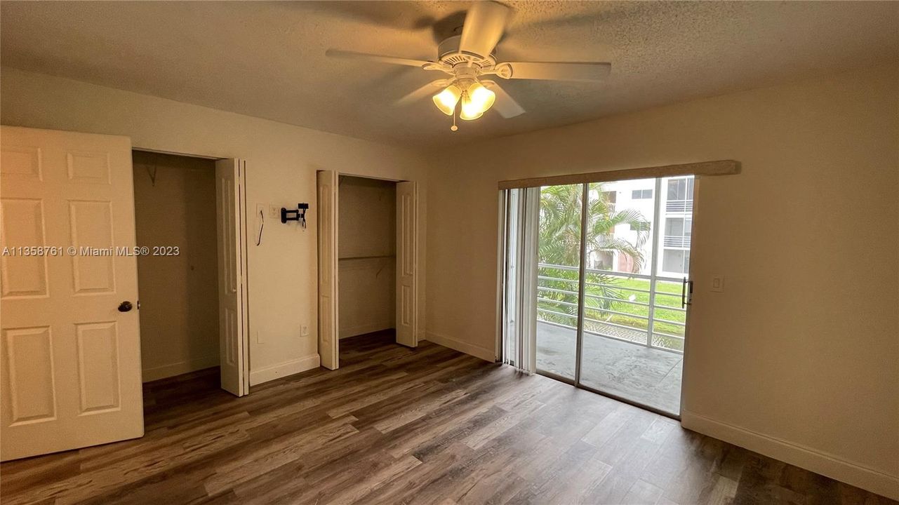 Recently Sold: $130,000 (1 beds, 1 baths, 392 Square Feet)