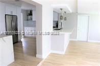 Недавно продано: $499,000 (3 спален, 2 ванн, 1816 Квадратных фут)