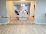 Недавно продано: $499,000 (3 спален, 2 ванн, 1816 Квадратных фут)