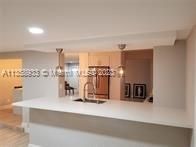 Недавно продано: $499,000 (3 спален, 2 ванн, 1816 Квадратных фут)