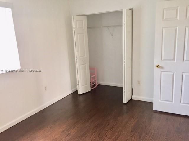 Recently Rented: $2,300 (2 beds, 2 baths, 1056 Square Feet)