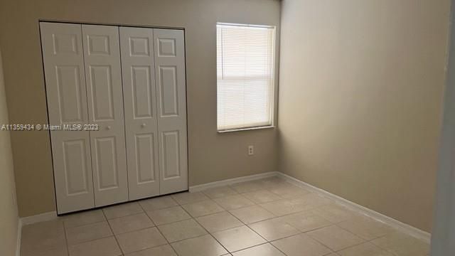 Recently Rented: $2,200 (2 beds, 2 baths, 970 Square Feet)