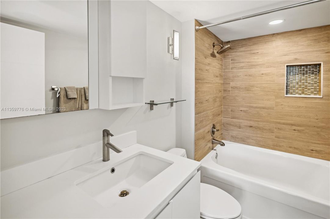 Недавно арендовано: $5,500 (2 спален, 2 ванн, 1130 Квадратных фут)