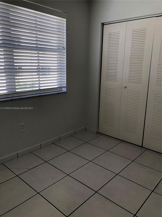 Recently Rented: $3,000 (2 beds, 2 baths, 890 Square Feet)