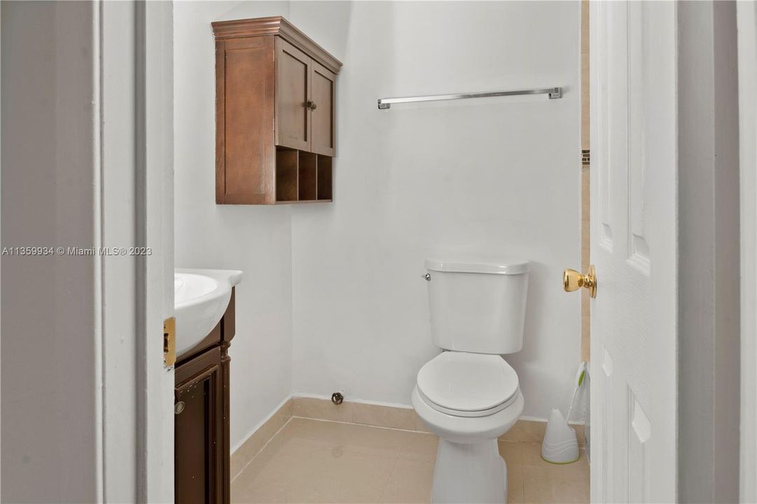 最近租的: $2,550 (2 贝兹, 2 浴室, 1113 平方英尺)