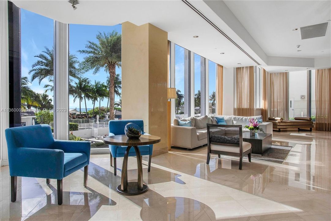 Recently Rented: $7,150 (2 beds, 2 baths, 1380 Square Feet)