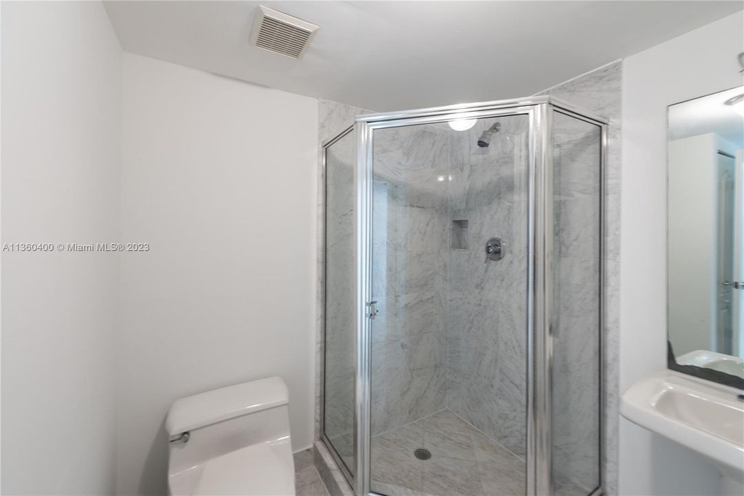 最近售出: $990,000 (2 贝兹, 3 浴室, 1510 平方英尺)
