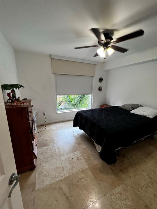 Recently Rented: $2,250 (1 beds, 1 baths, 795 Square Feet)