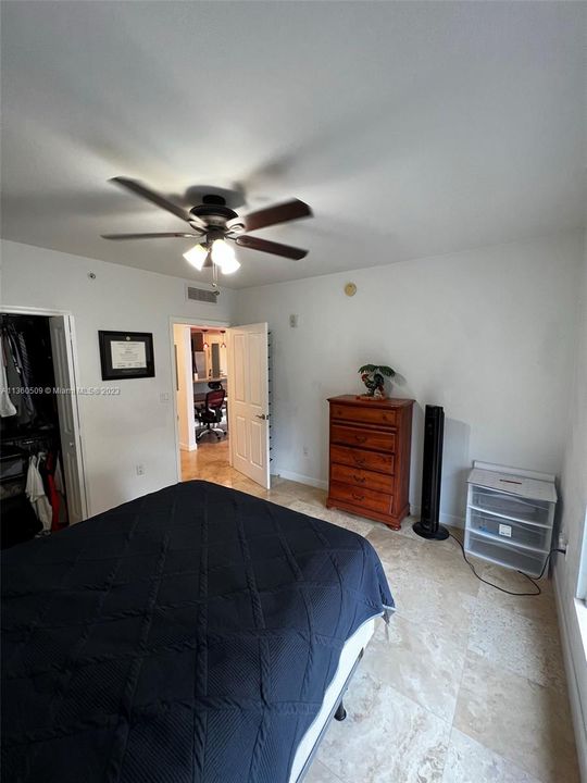 Recently Rented: $2,250 (1 beds, 1 baths, 795 Square Feet)