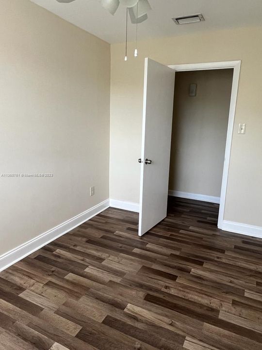 Recently Rented: $2,000 (2 beds, 1 baths, 953 Square Feet)