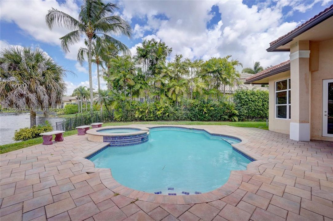 Недавно арендовано: $12,000 (5 спален, 4 ванн, 0 Квадратных фут)