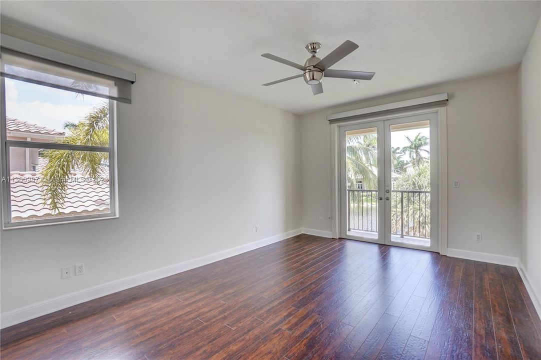 Недавно арендовано: $12,000 (5 спален, 4 ванн, 0 Квадратных фут)