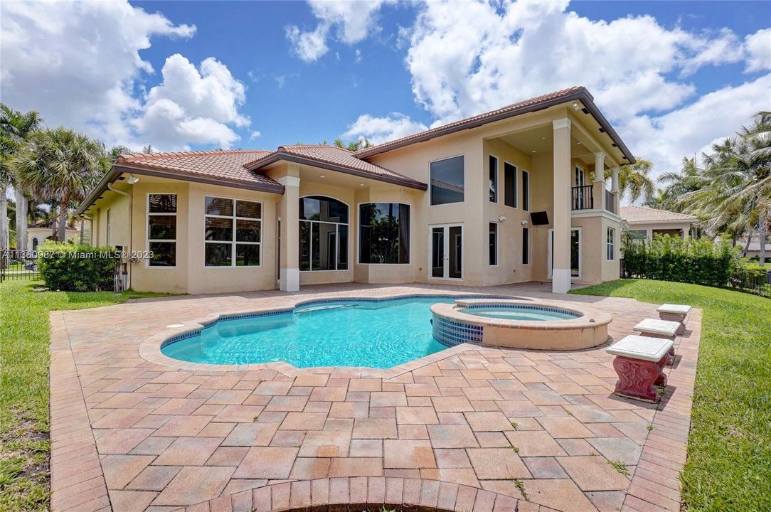 Недавно арендовано: $12,000 (5 спален, 4 ванн, 0 Квадратных фут)