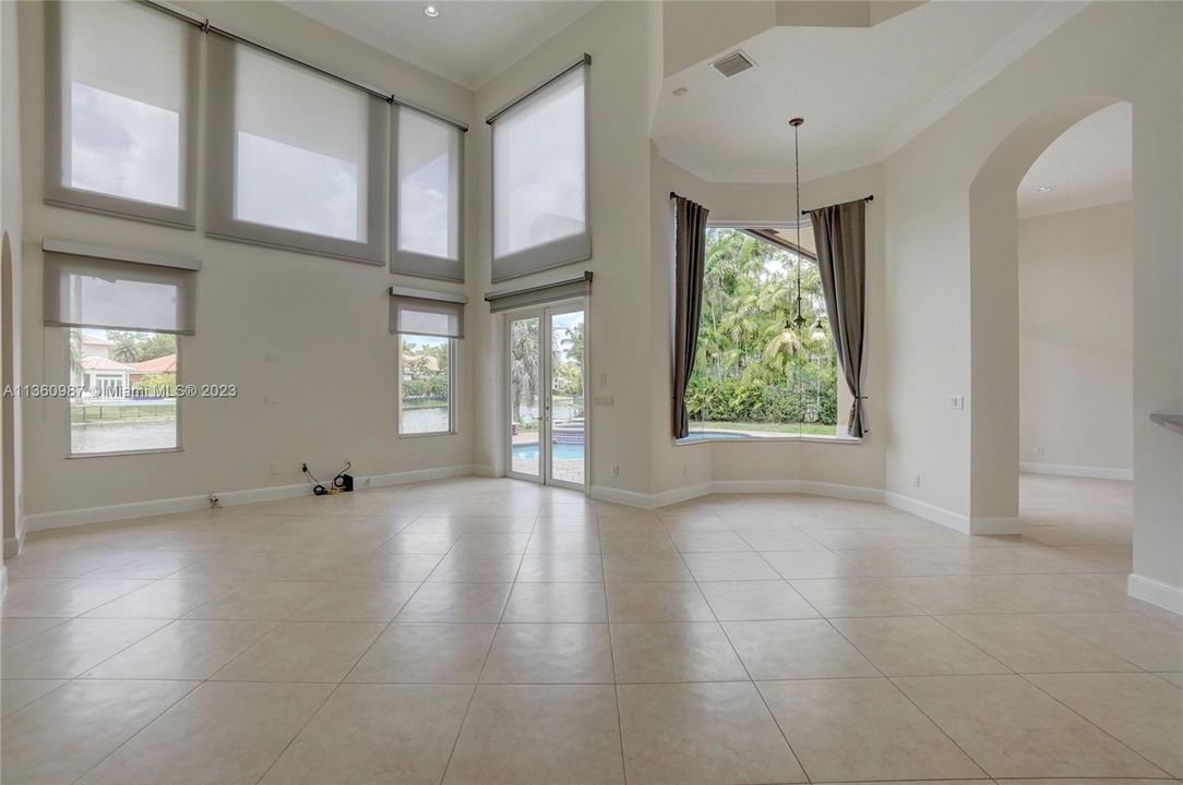 Недавно арендовано: $12,000 (5 спален, 4 ванн, 0 Квадратных фут)