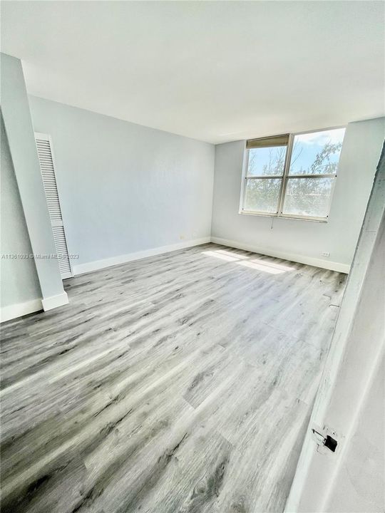 Recently Rented: $2,350 (2 beds, 2 baths, 1025 Square Feet)