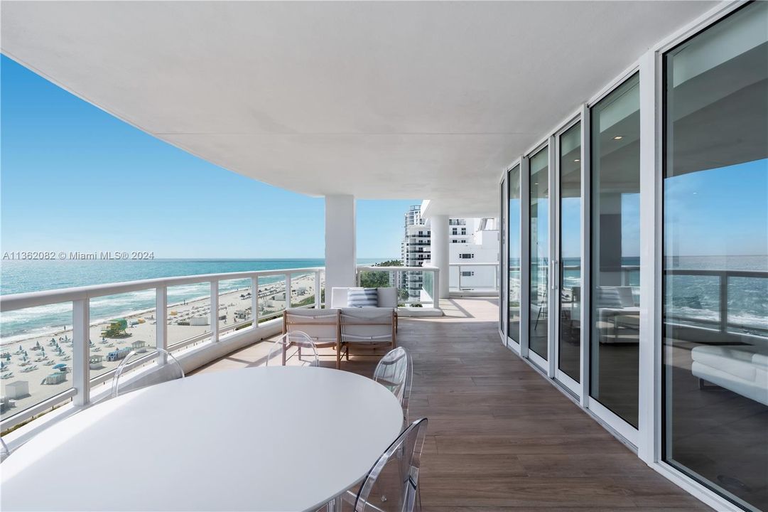 Active With Contract: $4,250,000 (3 beds, 3 baths, 1980 Square Feet)
