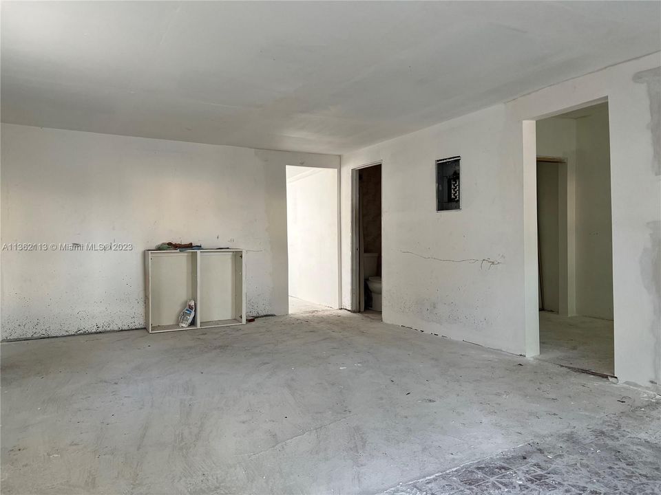 Vendido Recientemente: $309,900 (0.12 acres)