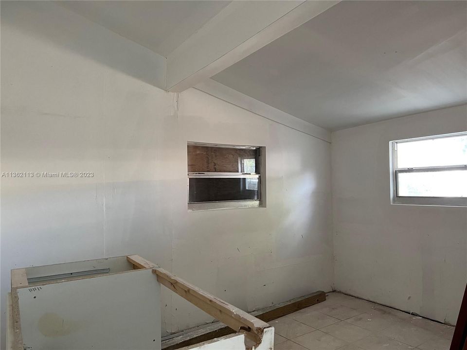 Vendido Recientemente: $309,900 (0.12 acres)