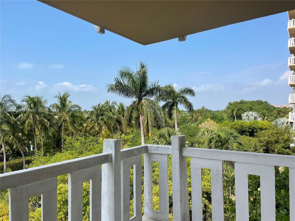 Recently Sold: $1,200,000 (2 beds, 2 baths, 1782 Square Feet)