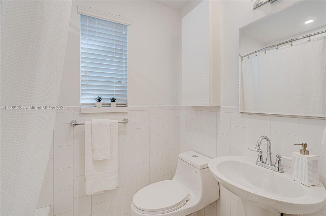 Light and airy bathroom with window, Newly updated