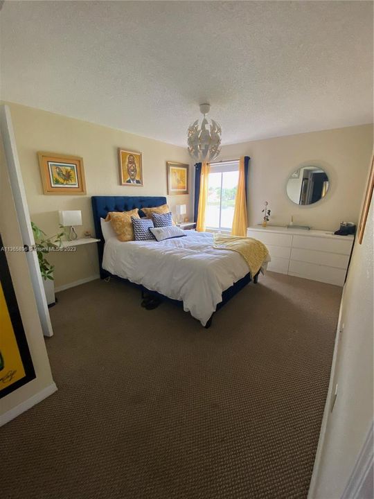 最近租的: $2,200 (2 贝兹, 2 浴室, 1105 平方英尺)