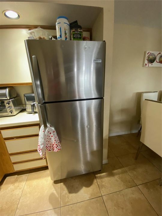 最近租的: $2,200 (2 贝兹, 2 浴室, 1105 平方英尺)