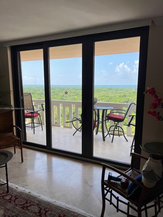 Recently Sold: $1,199,000 (2 beds, 2 baths, 1409 Square Feet)