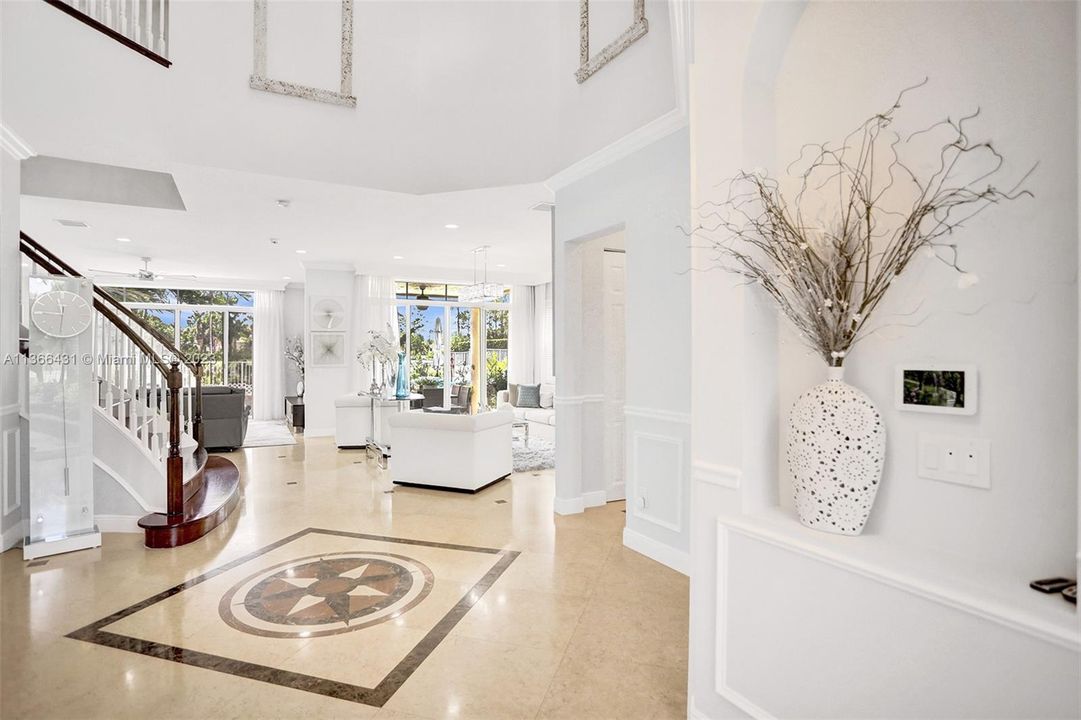 Recently Sold: $1,295,000 (6 beds, 7 baths, 4224 Square Feet)