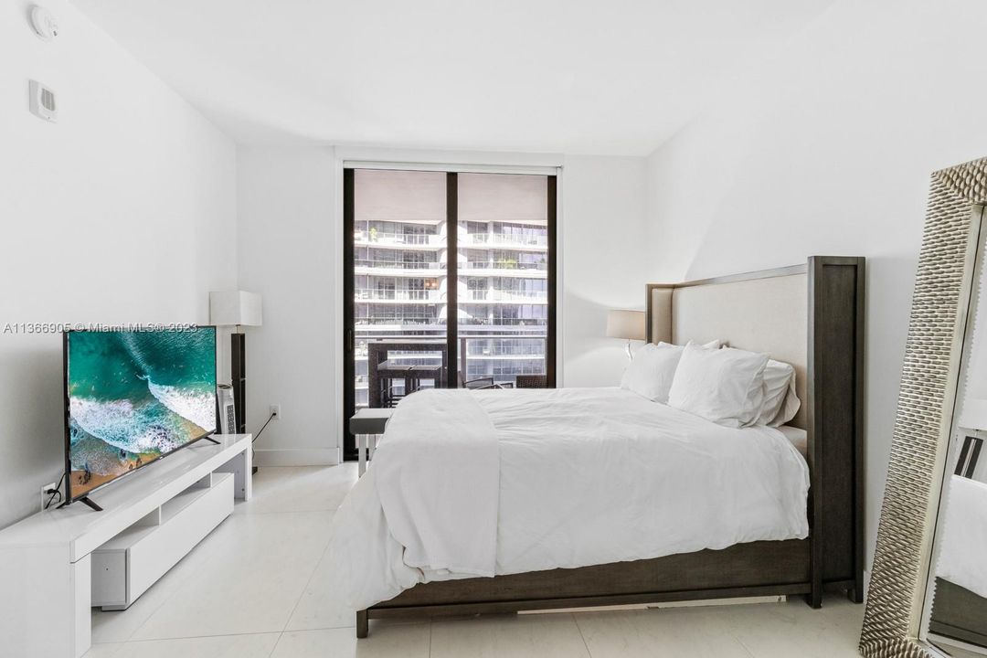 Недавно арендовано: $6,900 (3 спален, 3 ванн, 1442 Квадратных фут)