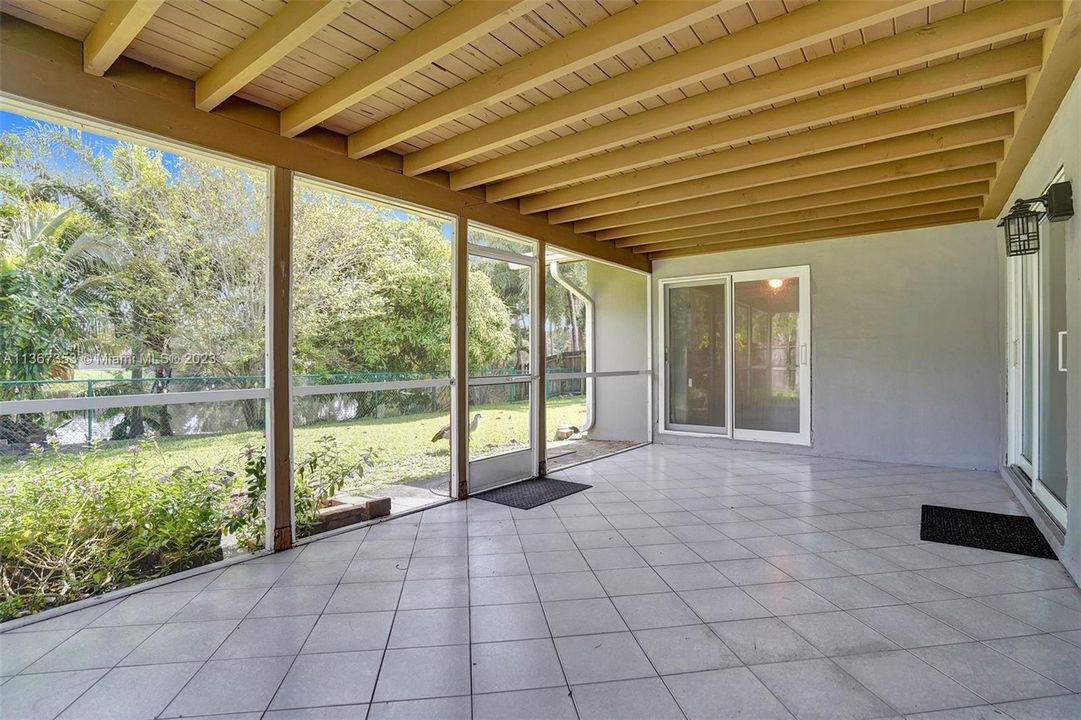 最近售出: $459,000 (3 贝兹, 2 浴室, 1471 平方英尺)