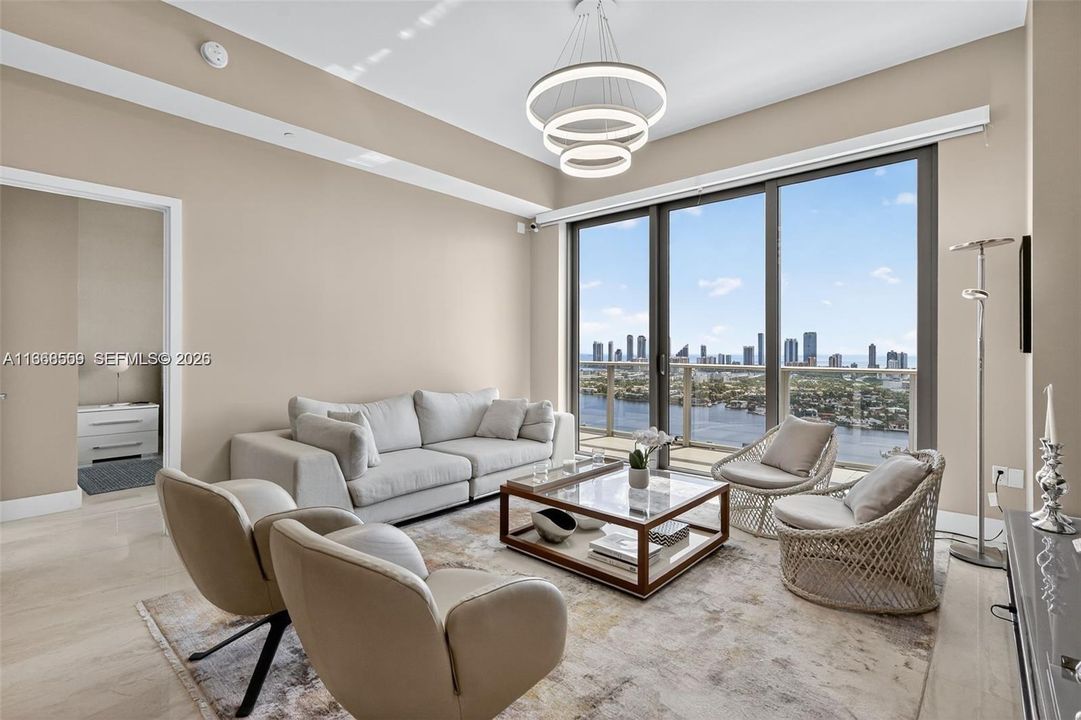 В аренду: $9,500 (3 спален, 3 ванн, 2000 Квадратных фут)