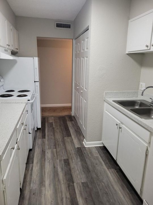 Recently Rented: $1,550 (3 beds, 2 baths, 0 Square Feet)