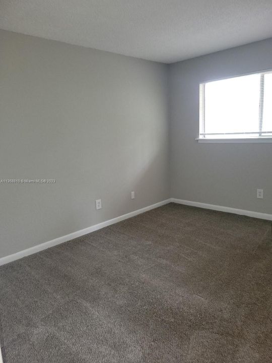 Recently Rented: $1,200 (2 beds, 1 baths, 0 Square Feet)