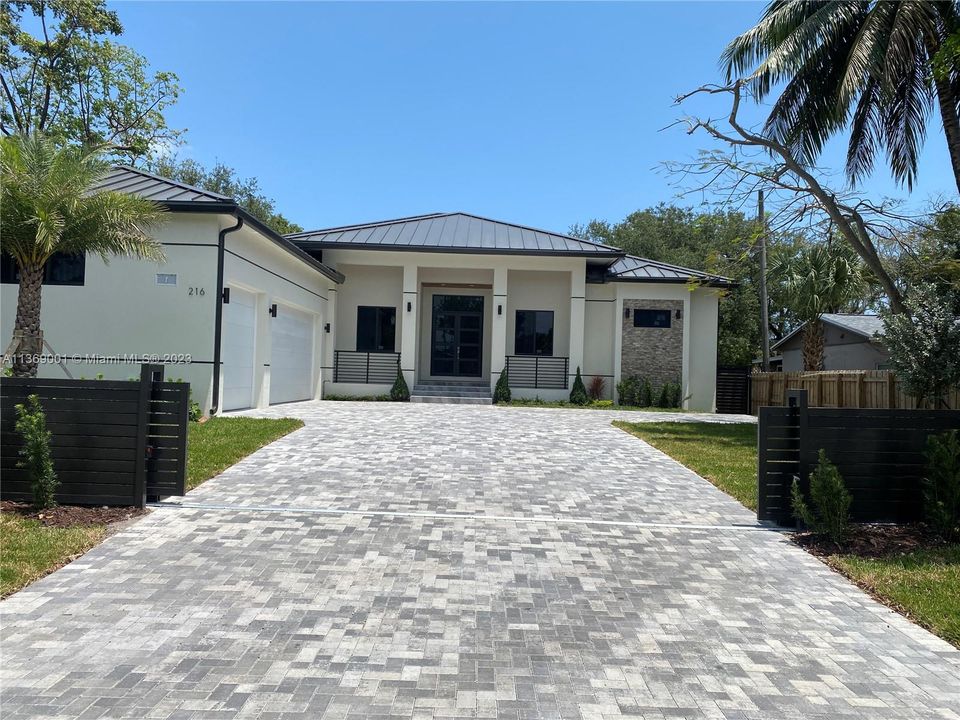 Recently Sold: $1,480,000 (4 beds, 3 baths, 0 Square Feet)