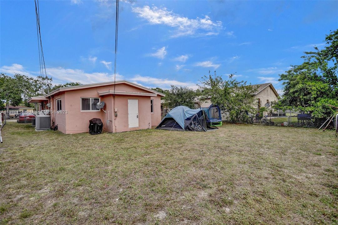 Vendido Recientemente: $485,000 (0 camas, 0 baños, 1161 Pies cuadrados)