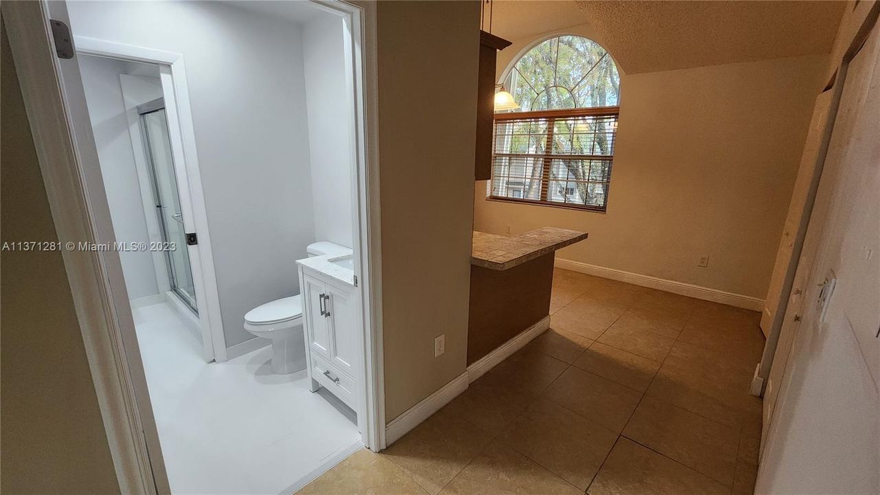 Recently Rented: $1,950 (1 beds, 1 baths, 770 Square Feet)