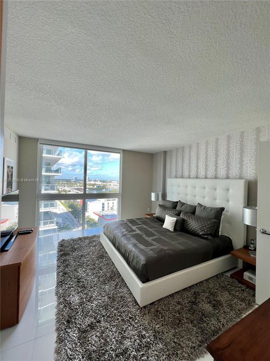 Vendido Recientemente: $880,000 (3 camas, 2 baños, 1447 Pies cuadrados)