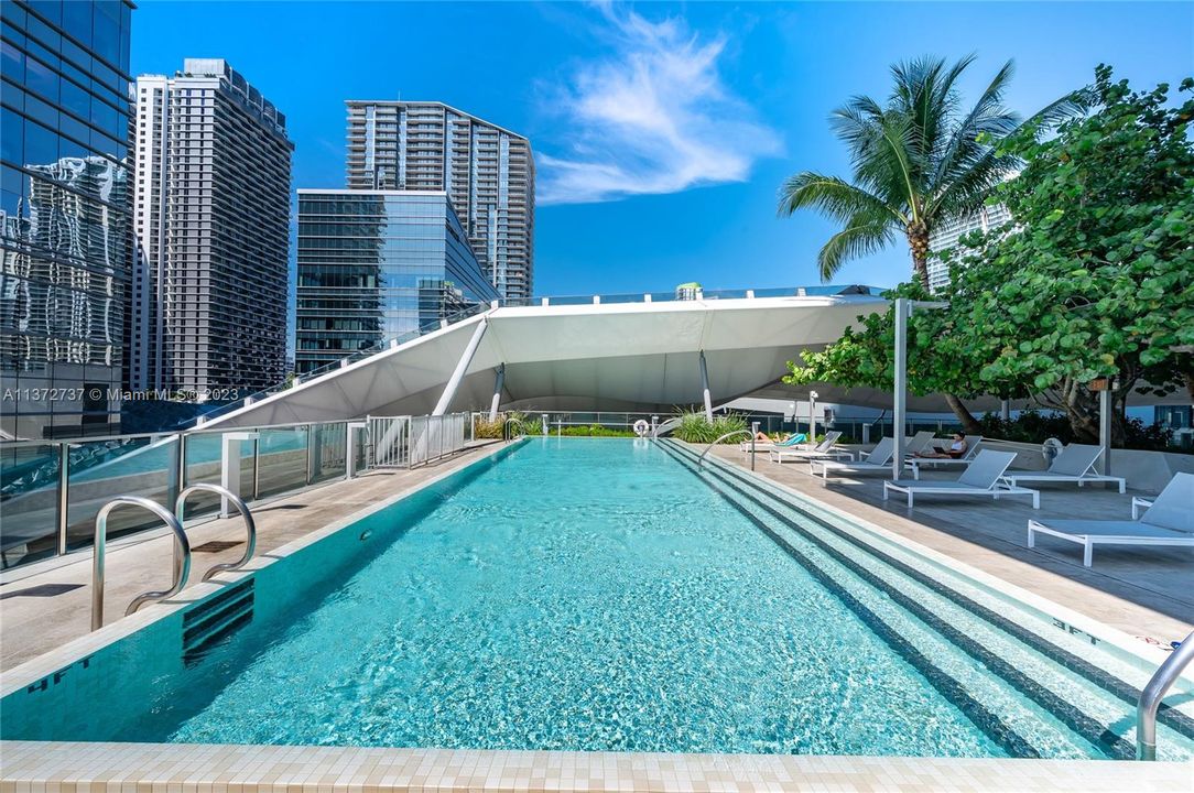 Recently Rented: $5,850 (2 beds, 2 baths, 1193 Square Feet)