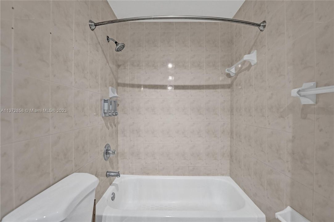 Недавно арендовано: $3,850 (4 спален, 3 ванн, 2881 Квадратных фут)