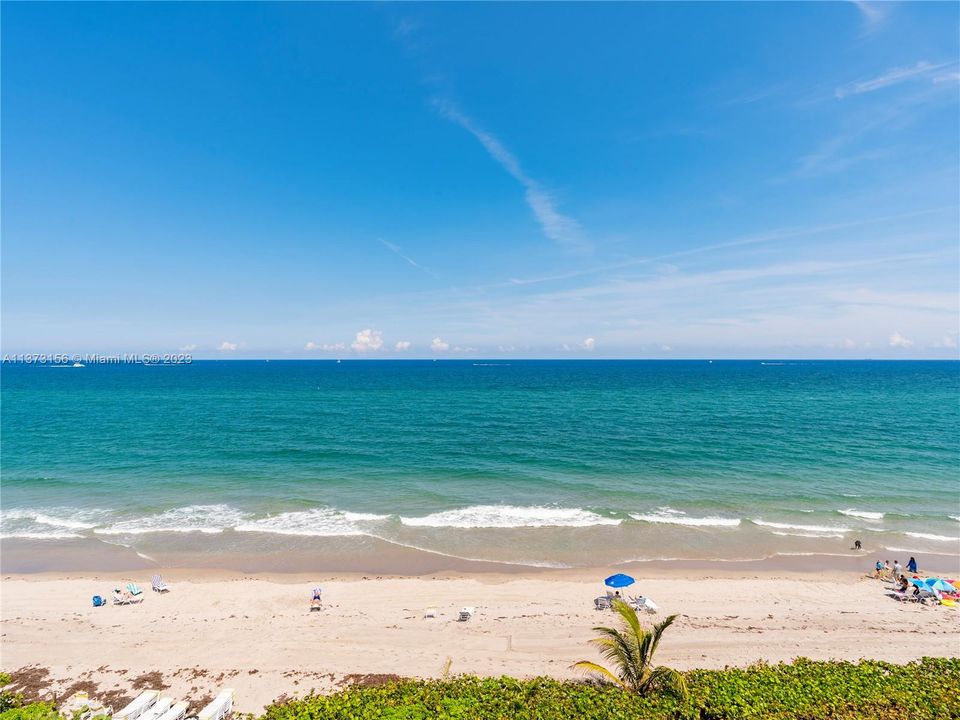 Recently Sold: $675,000 (2 beds, 2 baths, 1330 Square Feet)