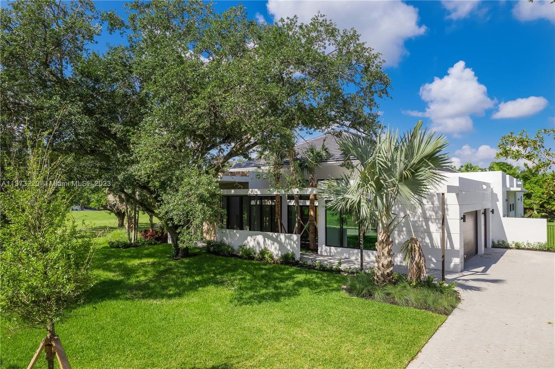 Recently Sold: $3,100,000 (5 beds, 5 baths, 0 Square Feet)