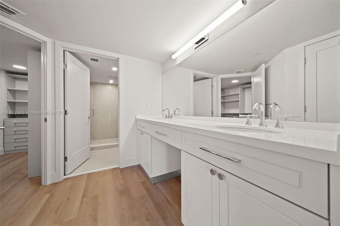 Недавно арендовано: $4,750 (2 спален, 2 ванн, 1404 Квадратных фут)