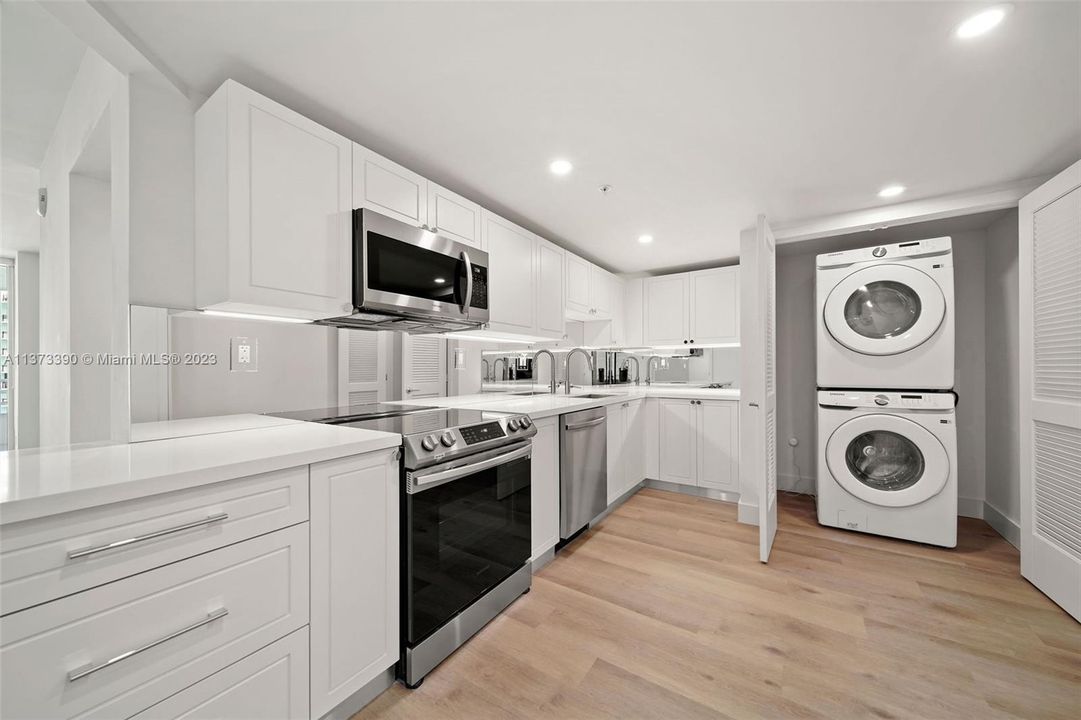 Недавно арендовано: $4,750 (2 спален, 2 ванн, 1404 Квадратных фут)