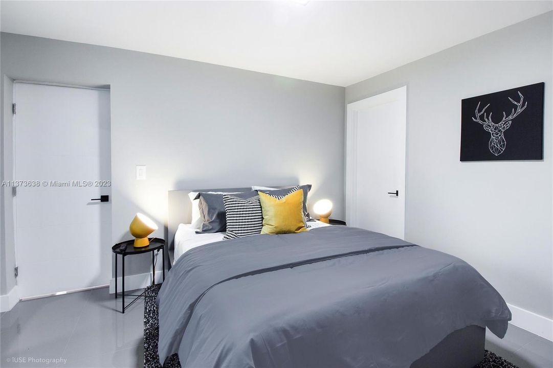 Recientemente alquilado: $6,300 (3 camas, 2 baños, 1565 Pies cuadrados)