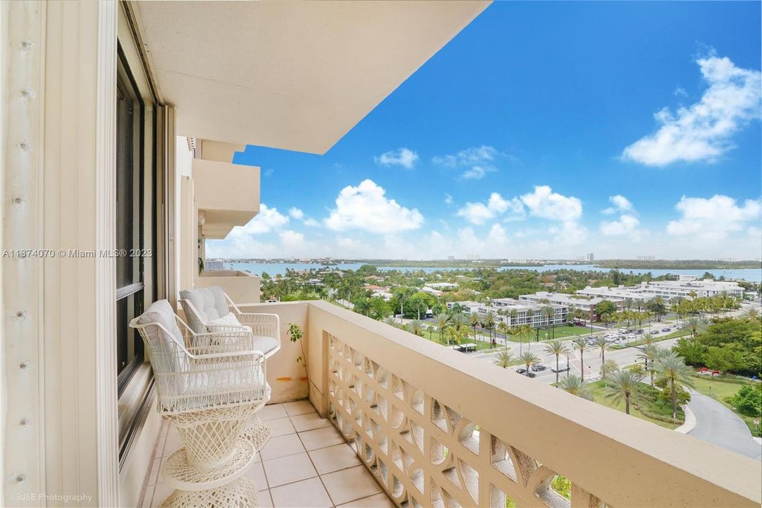 Recently Sold: $499,000 (1 beds, 1 baths, 1015 Square Feet)