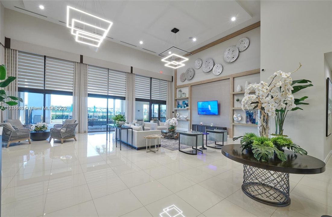 Vendido Recientemente: $500,000 (3 camas, 2 baños, 1650 Pies cuadrados)