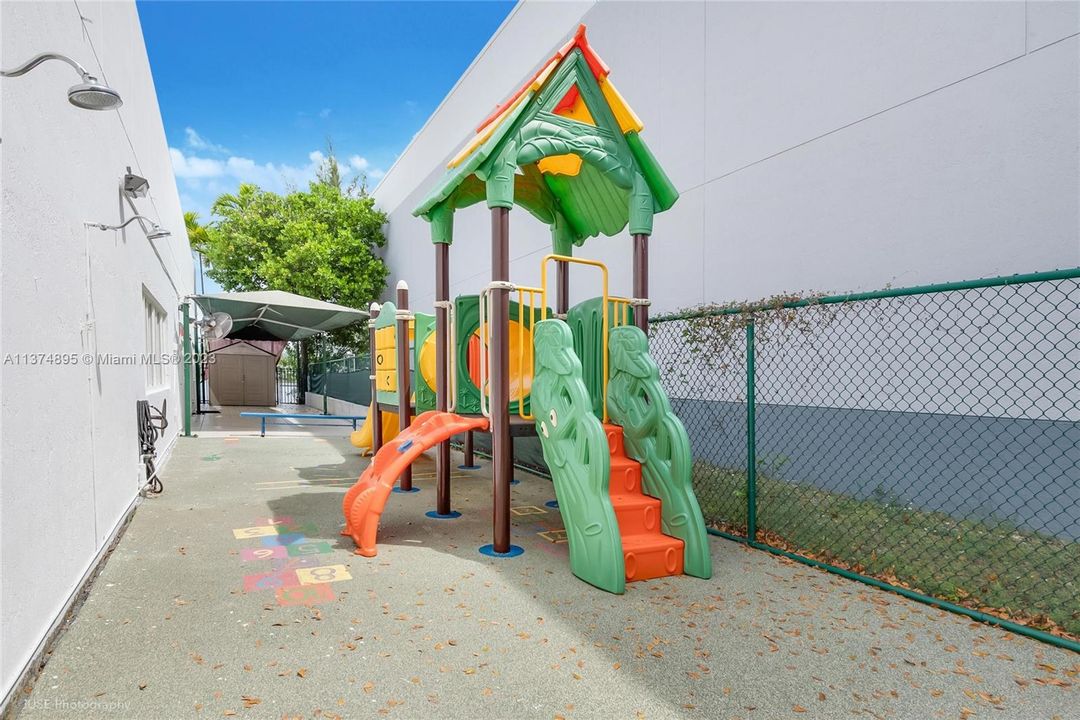 Vendido Recientemente: $7,000,000 (0 camas, 0 baños, 0 Pies cuadrados)